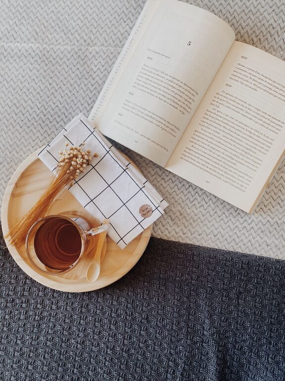 How to Plan a Restful Day Off at Home for Ultimate Relaxation